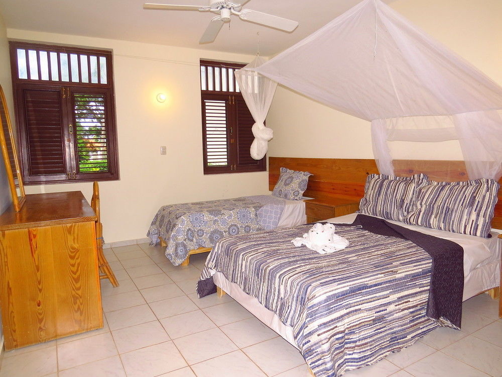El Pelicano Apart-Hotel Las Galeras Exterior foto