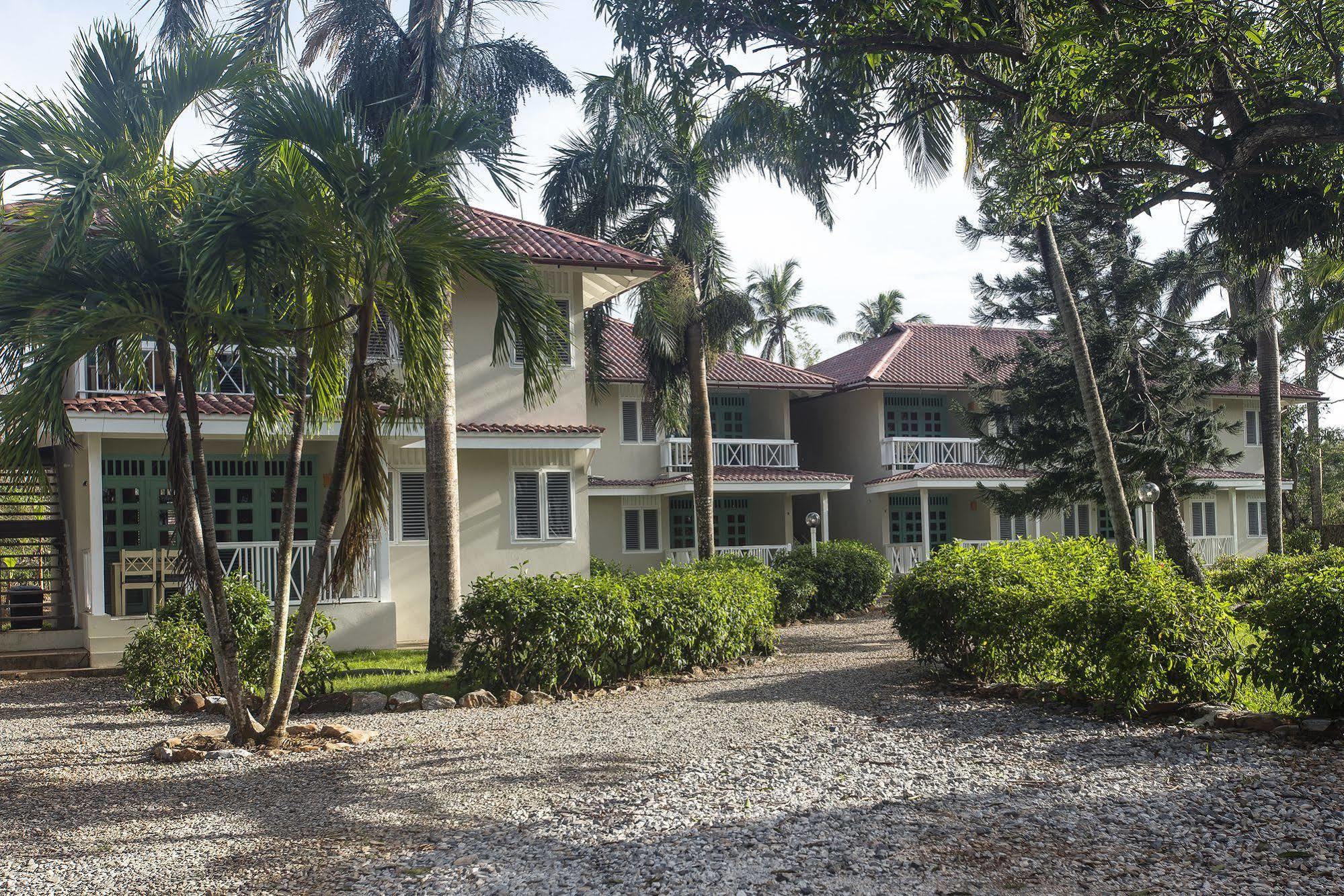 El Pelicano Apart-Hotel Las Galeras Exterior foto